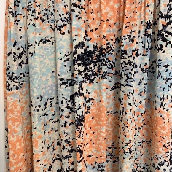 Floral floor length BCBG dress - Picture 3 of 3